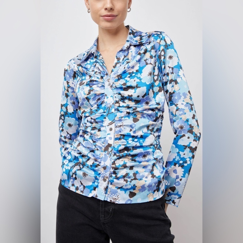 NWOT Rails Lisa Floral Top Zinnia Blue Boho Casual Women’s Size Medium